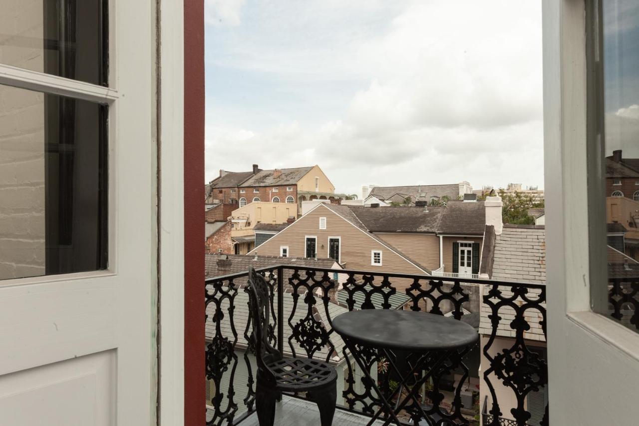 Le Richelieu Hotel In The French Quarter New Orleans Exterior photo