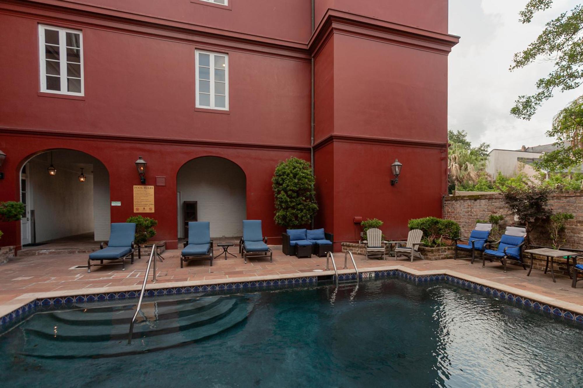 Le Richelieu Hotel In The French Quarter New Orleans Exterior photo