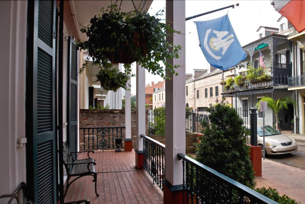 Le Richelieu Hotel In The French Quarter New Orleans Exterior photo